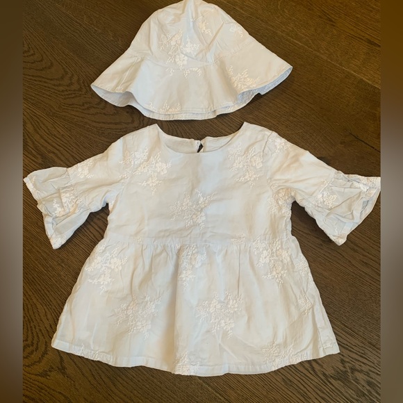 Janie and Jack, girls shirt and matching hat, size 4 to 5. - Picture 1 of 4